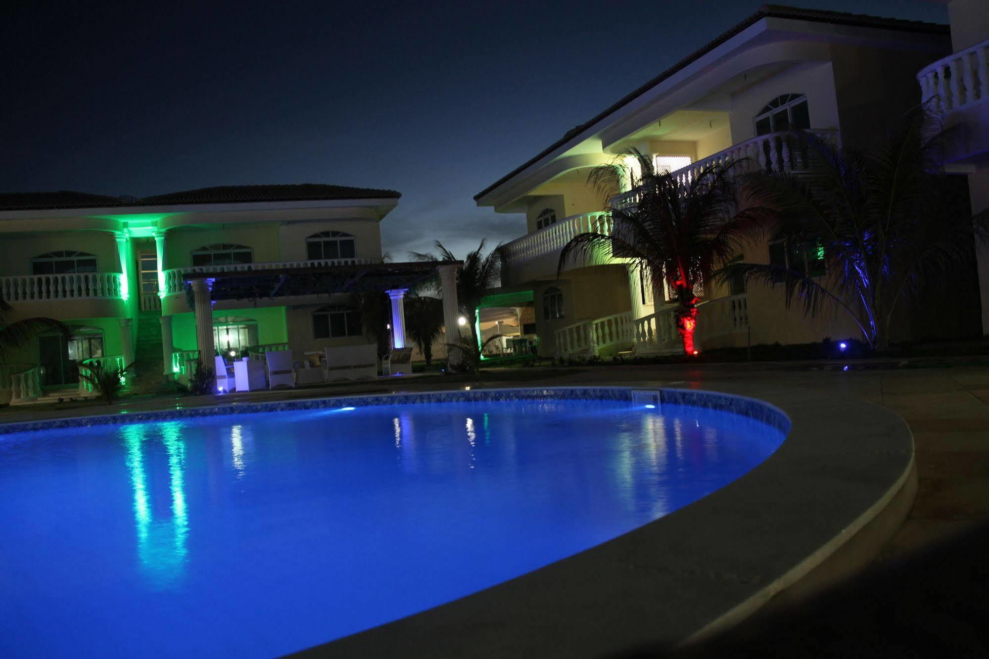 Green Paradise Residence カノア・ケブラーダ エクステリア 写真
